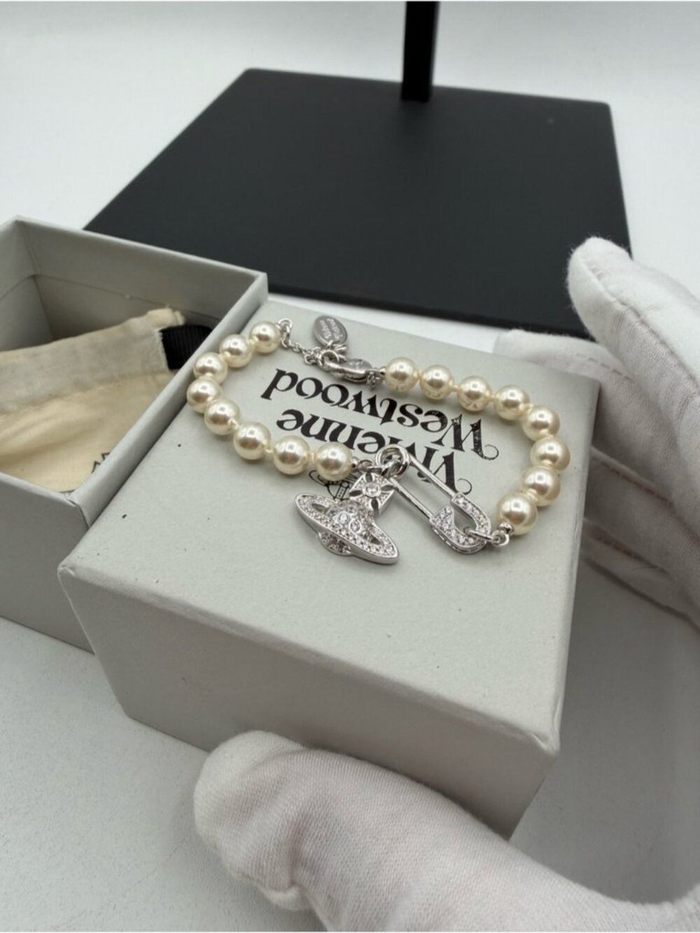 Vivienne Westwood Lucerne Pearl Bracelet